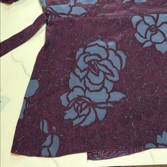 Black Halo | Silk Tunic Style Women’s Purple Floral Print Wrap Blouse Top Size M - Picture 11 of 16